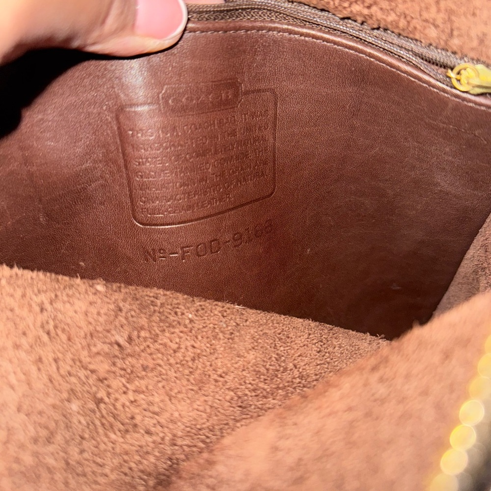 Vintage Legacy Coach Bag - Picture 4 of 6